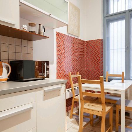 בודפשט Quiet Cozy Apartment In Party Street E1 מראה חיצוני תמונה